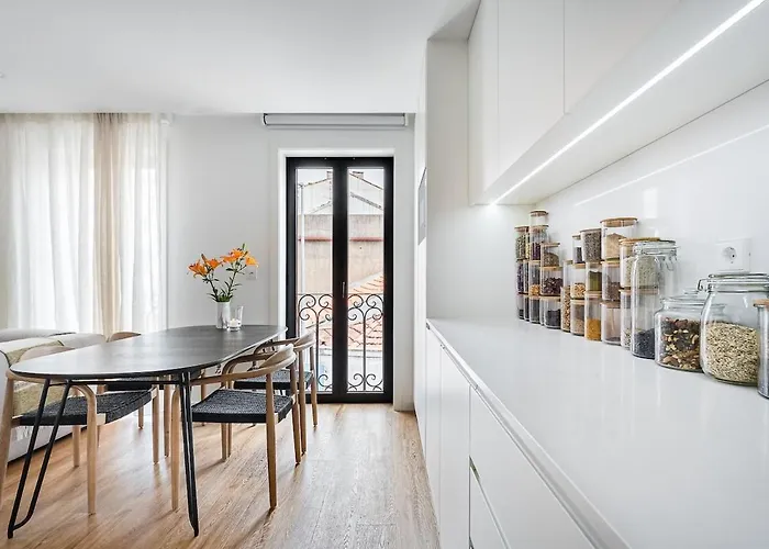 Sunny & Stylish 2Br Flat - Brand New In Porto Lejlighed