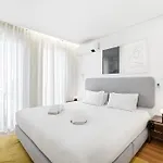 아파트 Sunny & Stylish 2br Flat - Brand New In