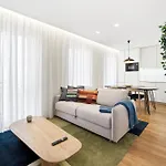 Lägenhet Sunny & Stylish 2br Flat - Brand New In *