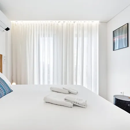 Sunny & Stylish 2br Flat - Brand New In Porto