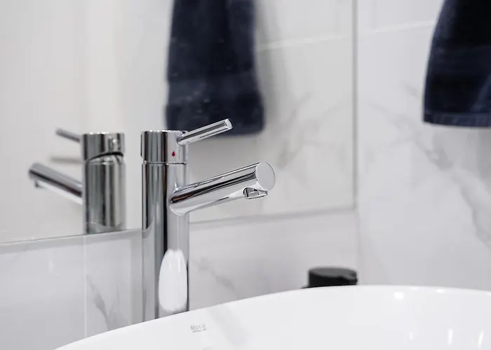 Sunny & Stylish 2Br Flat - Brand New In Porto * Oporto