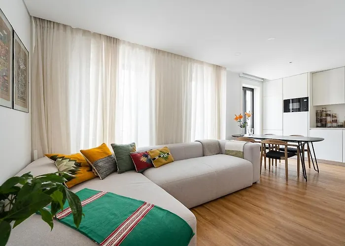 Sunny & Stylish 2Br Flat - Brand New In Porto Oporto