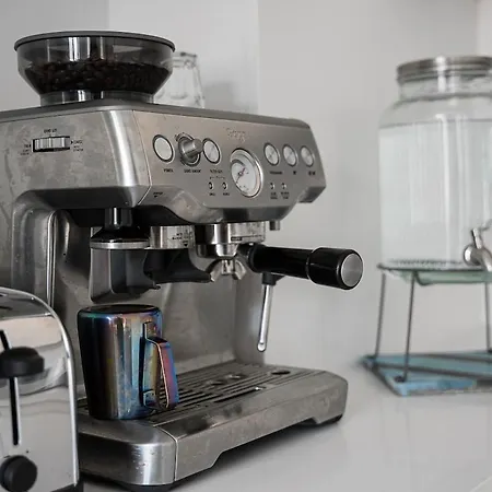 Apartment Sunny & Stylish 2Br Flat - Brand New In Porto Porto