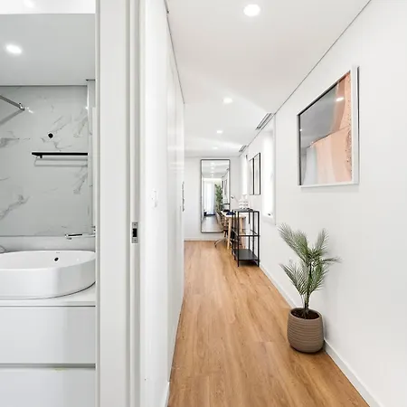 Sunny & Stylish 2br Flat - Brand New In * Porto