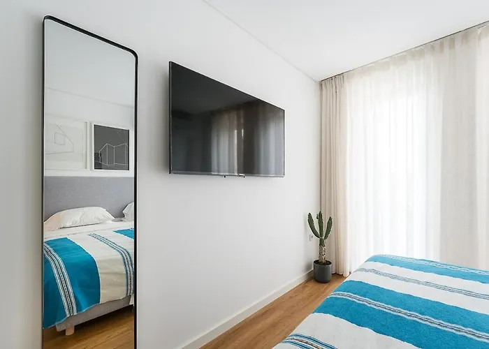 Apartment Sunny & Stylish 2Br Flat - Brand New In Porto